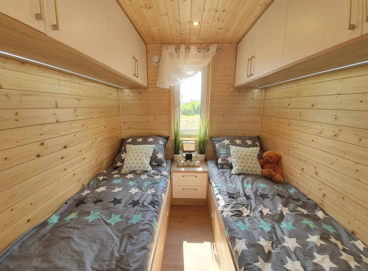 CASA MÓVIL SAMOS 35 M2 (10 X 3,5 M)